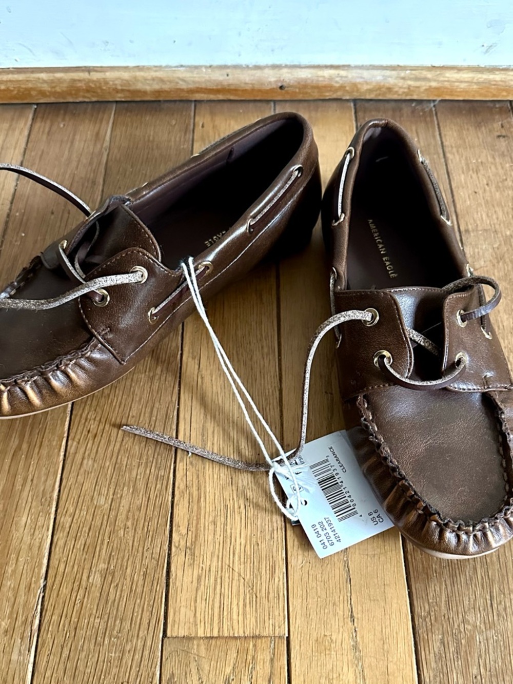 AE Brown Boat Shoes Loafers Size 6 NWT